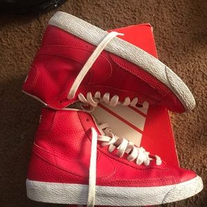 Nike Blazer Mid